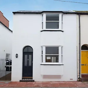 Castle Street - Central Townhouse, Up To 8 Guests Brighton
